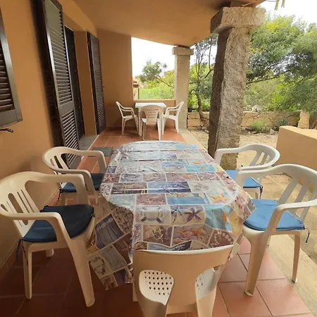別荘 Casa Azul E Piscina Relax Sardegna *