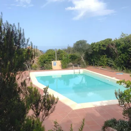 Casa Azul E Piscina Sardegna