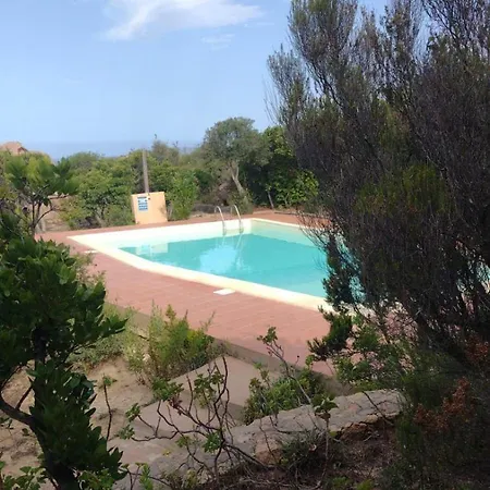 Casa Azul E Piscina Sardegna Коста-Парадисо